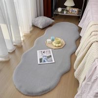 Tapis en Fausse Fourrure Peau de Mouton Ultra Doux et Moelleux, Imperméable et Antidérapant, Coussin en Peluche Haute Densité pour Chambre, Couloir, Canapé
