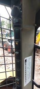 تخفيضات هائلة حالة جيدة 220 SR250 مستعملة جرافات <span class=keywords><strong>Skid</strong></span> رخيصة مستعملة srولوادر صغيرة <span class=keywords><strong>Skid</strong></span> مع مسار للبيع - Product Image 5