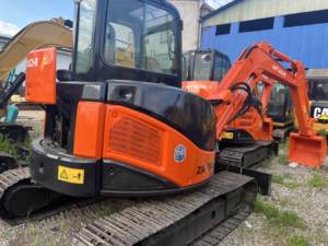 รถขุดฮิตาชิ ZX50U 5 ตัน 0-2000 ชั่วโมง ผลิตในญี่ปุ่น เครื่องยนต์ยันมาร์ 31 กิโลวัตต์ ระบบสวิงหางสั้น ระบบไฮดรอลิกเดิมๆ ได้รับการรับรองมาตรฐาน CE ขาย - Product Image 2