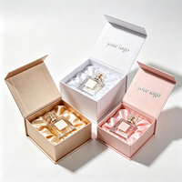 Boîte cadeau magnétique de luxe personnalisée pour parfum avec insert en mousse EVA, logo personnalisé disponible en différentes tailles pour la vente en gros dans les centres commerciaux