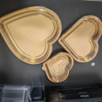 Aangepaste Huisdier Gouden Hart Vorm Chocolade Verpakking Met Deksel Plastic Fruit Bramen Container Met Afdichting
