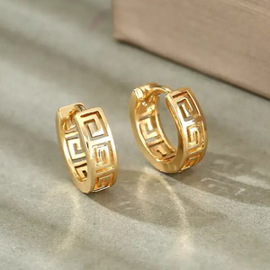 Orecchini a Cerchio Geometrici per Donne, Design con Motivo Traforato, Accessori per Orecchie da Indossare Quotidianamente - Product Image 5