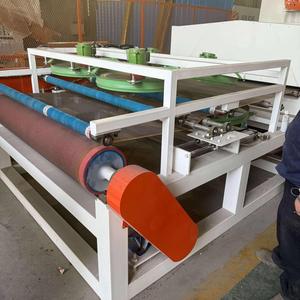 Tapis de sol en rouleau HDPE/PP personnalisé à <span class=keywords><strong>prix</strong></span> d'usine avec support à picots, ligne de production, extrudeuse haute énergie, machine à filaments en barre - Product Image 2