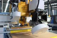 Router CNC para trabajar la madera, máquina de anidamiento CNC de cuatro ejes con sierra, equipo de corte CNC automático para fabricación de muebles