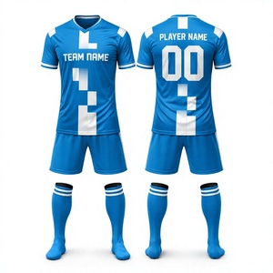 Ensemble de maillot de football bleu personnalisé pour hommes, col en V, manches courtes, tissu polyester respirant, avec nom d'équipe - Product Image 1