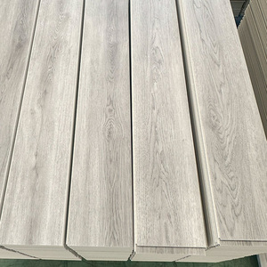 Suelos SPC <span class=keywords><strong>de</strong></span> Bajo <span class=keywords><strong>Precio</strong></span> con Diseño <span class=keywords><strong>de</strong></span> Grano <span class=keywords><strong>de</strong></span> Madera, Antideslizantes e Impermeables, para Decoración <span class=keywords><strong>de</strong></span> Suelos <span class=keywords><strong>de</strong></span> Casas, Apartamentos <span class=keywords><strong>y</strong></span> Villas - Product Image 3