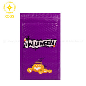 Regalo de Halloween Poly Bubble Mailer con material LDPE puro Sistema de autosellado Impermeable a prueba de rasgaduras Opciones de apariencia personalizables - Product Image 3