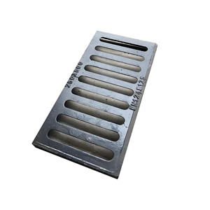 Griglia in Acciaio Duttile Zincato Ocsun per Pozzetti Stradali, Composizione Chimica Nera, Resistente, per Impianti Stradali - Product Image 3