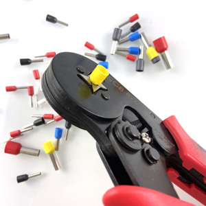 طقم أدوات تغضين الأسلاك HSC8 6-4 Alicate square, طقم أدوات تغضين للكابلات HSC8 6-4 مع محطة 1200 - Product Image 2