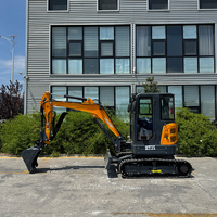 Mini-excavatrice sur chenilles compacte de 3,5 tonnes et 4 tonnes en gros avec plusieurs accessoires pour l'utilisation en jardin et en ferme