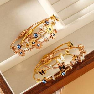 Nouveau <span class=keywords><strong>Bracelet</strong></span> en <span class=keywords><strong>fil</strong></span> d'acier inoxydable <span class=keywords><strong>enroulé</strong></span> Unique <span class=keywords><strong>Bracelet</strong></span> Mal Eye Shell Butterfly <span class=keywords><strong>Bracelet</strong></span> à breloques en acier inoxydable plaqué or 18 carats - Product Image 2