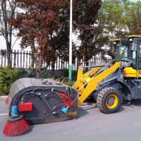 Hızlı Değiştirilebilir Süpürgeli, Su İle Stabilize Edilmiş Yüzey Temizliği İçin Yükleyiciye Monte Edilmiş Yol Süpürme Makinesi