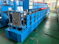 Ligne de production de gouttières d'eau de pluie galvanisées, machine de formage à froid de gouttières d'eau de pluie sans soudure pour gouttières de type K et demi-rondes