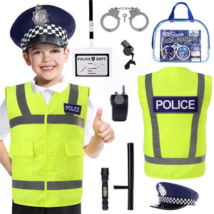 Il Set di vestiti per il capo del fuoco realistico per i bambini più piccoli include accessori per gilet da pompiere per il gioco di finzione di Natale - Product Image 5