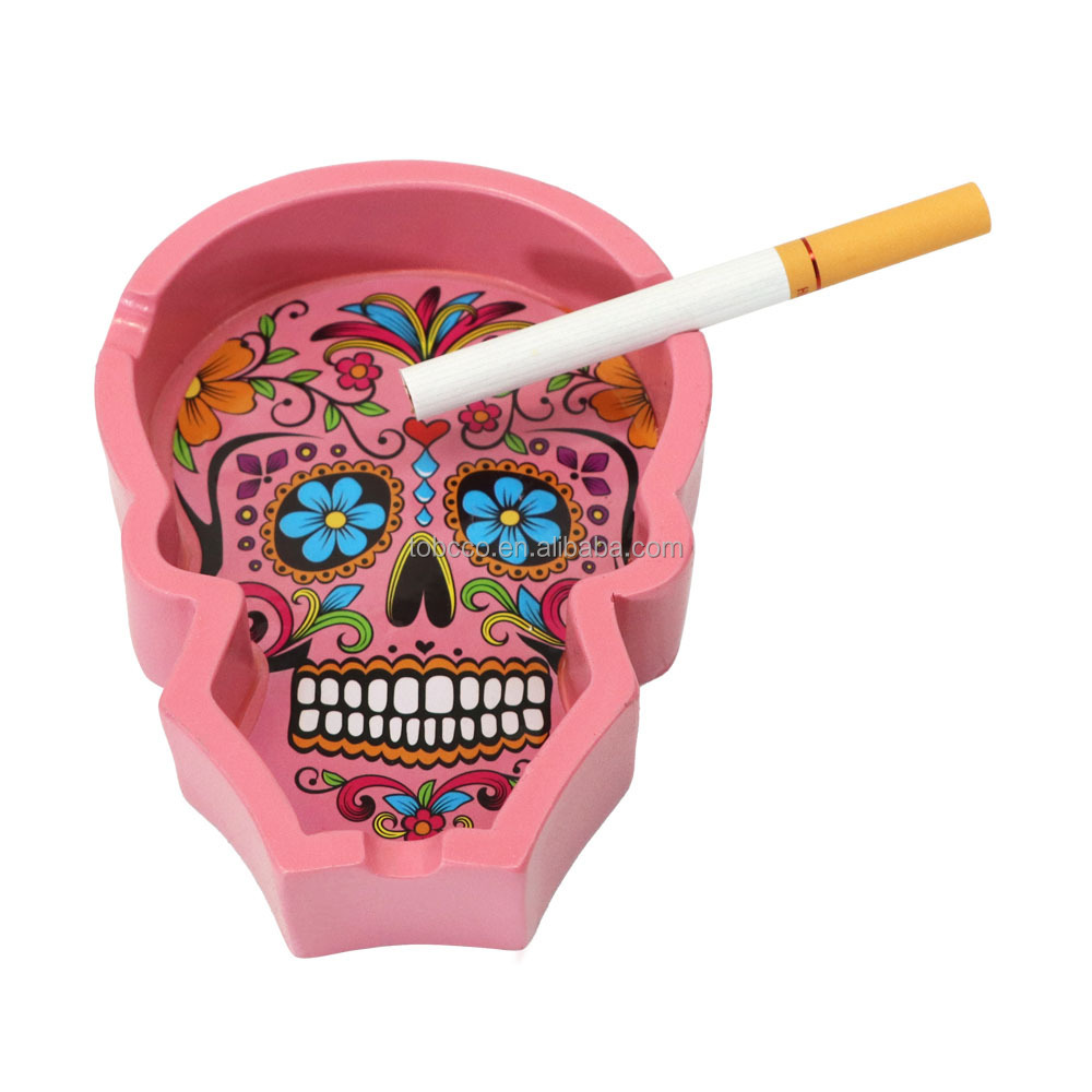 does eva smoke cigarettes Is she smoking Hollywood cigarettes or real ones?