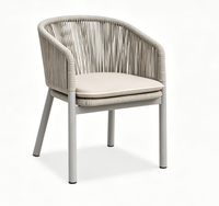Chaise de salle à manger portable en alliage d'aluminium moderne et durable avec logo personnalisé pour l'école et l'hôtellerie