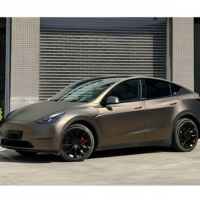 Vinyle de recouvrement automobile PET HD Satiné Métallisé Café en gros 1.52X16M/5X60FT, en PET coulé d'usine et TPU coulé, un rouleau complet d'autocollants pour voiture