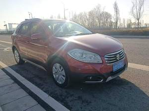 <span class=keywords><strong>Suzuki</strong></span> SX4 <span class=keywords><strong>S</strong></span>-<span class=keywords><strong>Cross</strong></span> 1.6 Elite 2015, Cambio CVT Automatico, Opzione AllGrip 4WD, Efficiente nei Consumi, Pratico Crossover Familiare - Product Image 4