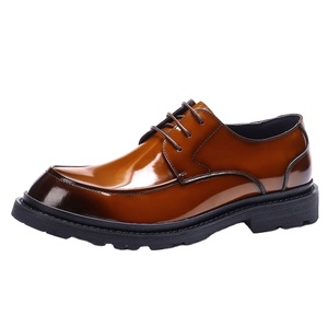 ลดราคาพิเศษ รองเท้าเดอร์บี้หัวมนผูกเชือกสำหรับผู้ชาย เหมาะสำหรับงานปาร์ตี้และงานทางการ พื้นยางกันลื่น ระบายอากาศได้ดี - Product Image 1