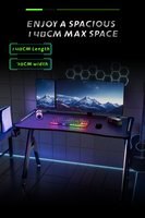 Bureau de jeu ergonomique AOR ESPORTS H, style racing, avec structure métallique moderne, surface en bois, éclairage RGB et texture fibre de carbone