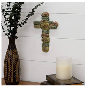 Guijarros decorativos <span class=keywords><strong>de</strong></span> resina <span class=keywords><strong>de</strong></span> 10 pulgadas, Cruz colgante <span class=keywords><strong>de</strong></span> pared con los nombres <span class=keywords><strong>de</strong></span> Jesús - Product Image 3