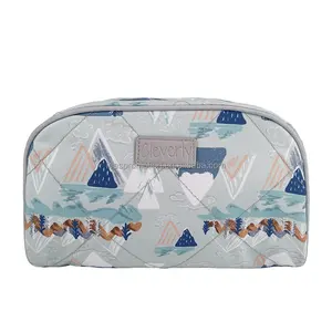 Custom waterproof portable wash bag hand holding storage bag 300D polyester case