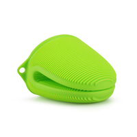 Guante aislante de silicona de dibujos animados resistente a altas temperaturas, suministros de cocina, Clip de mano para microondas para hornear punteado, stock listo