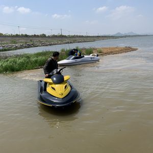 Vendita calda mare <span class=keywords><strong>Doo</strong></span> Fish Pro Speed Boat 1400cc Jet Ski con 4 tempi di cilindrata nuovo di zecca! - Product Image 6