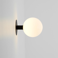 Lampe murale en verre sphérique minimaliste et créative pour hôtel, décoration intérieure nordique moderne, lampe murale LED bon marché