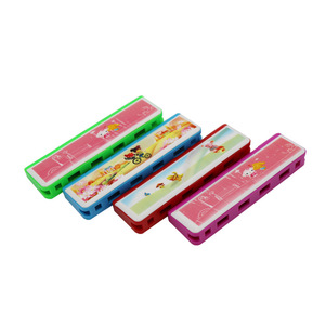 เบเบย์เล่ เครื่องดนตรีฮาร์โมนิก้าสำหรับเด็ก 4 รู 8 โน้ต ทำจากเรซิ่น ใช้เป่าด้วยปาก สำหรับเด็กอายุ 7-14 ปี - Product Image 1