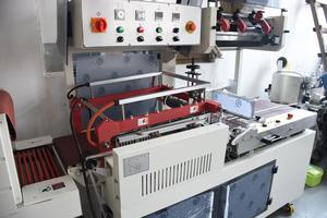 Máquina Envolvedora de Plástico Termoencogible para Alimentos, Totalmente Automática, con Motor Eléctrico, Servoaccionamiento, Sellado en L, Película POF, Controlada por PLC, para Bebidas - Product Image 4