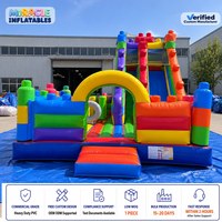 Structure gonflable combinée en blocs pour enfants, toboggan aquatique en PVC avec piscine pour fête d'anniversaire