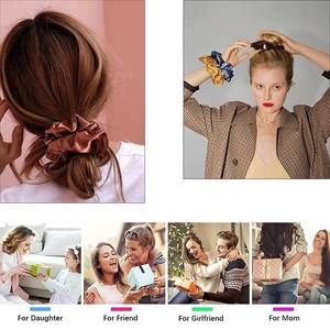 Hete Aanbieding Op Maat Gemaakt Logo Bedrukt Uw Ontwerp Naam <span class=keywords><strong>Scrunchies</strong></span> Gepersonaliseerd Patroon Satijn Zijde Haarbandjes voor Vrouwen Mode Haarband - Product Image 5