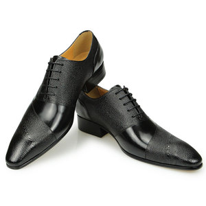 Zapatos <span class=keywords><strong>Oxford</strong></span> de Lujo Personalizados en Cuero Negro para Bodas, Oficina, Fiestas, Vestidos, Estilo Café con Punta en Pico para Otoño e Invierno - Product Image 1
