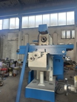 Fresadora CNC Vertical de Tamaño Mediano XK6332, Controlador de un Solo Eje GSK