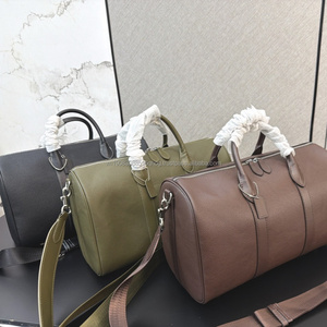 Bolsa de Viaje de Diseño de Lujo Vintage para Hombre, Bolsa de Lona de Cuero PU de Gran Capacidad con Correa para el Hombro para Viajes de Negocios - Product Image 1