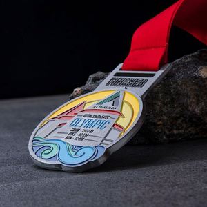 Medalla de Metal Personalizada de Alta Calidad con Logotipo de León Grabado con Láser y Bañado en Oro, Impresión UV, Cintas y Diseño Gratuito - Product Image 1