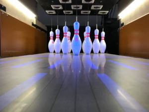 <span class=keywords><strong>Indoor</strong></span>-Spielanlage Bestseller <span class=keywords><strong>Bowling</strong></span>-Komplettset für Erwachsene Bowlingmaschine Günstige <span class=keywords><strong>Bowling</strong></span>-Ausrüstung - Product Image 3