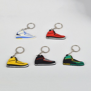 Llavero Promocional Personalizado de PVC Suave, Llavero con Diseño de Zapatilla Deportiva J0rdan 2D - Product Image 6