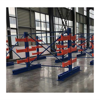 Étagère de stockage cantilever pour l'agencement de matériaux longs en entrepôt