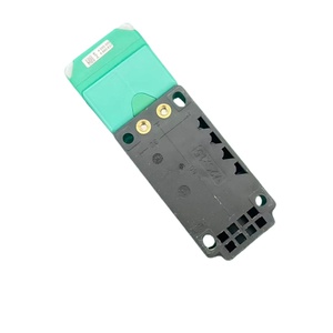 Sensor de Proximidad Original Nuevo 194782 NBB15-U1-A2 en Stock - Product Image 1