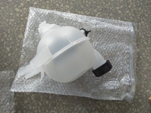 Réservoir de récupération d'eau d'expansion avec couvercle pour Citroën C3, fournisseur d'usine # 1307.XQ - Product Image 2