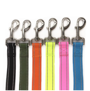 Offre Spéciale collier et harnais pour animaux de compagnie personnalisés sangle réfléchissante collier de chien colliers et laisse de chien avec sécurité de haute qualité - Product Image 4