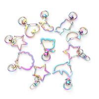 Porte-clés en forme de cœur, d'étoile, de dauphin, de nuage, de fleur de cerisier, de lapin, de coquille, de tête de chat, de lune, de pentagramme, plaqué arc-en-ciel