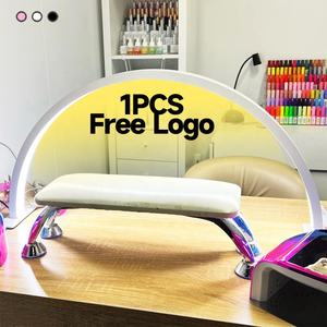 Kunden spezifisches Logo 30 Zoll kreisförmige Halbmond Schönheits salon Licht mit einstellbarer Helligkeit LED Nagel Arbeitstisch Licht Nagellack ierung - Product Image 1