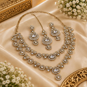 Ensemble collier et boucles d'oreilles en laiton plaqué or Kundan, bijoux de mariage inspirés des perles géométriques pour femmes - Product Image 1