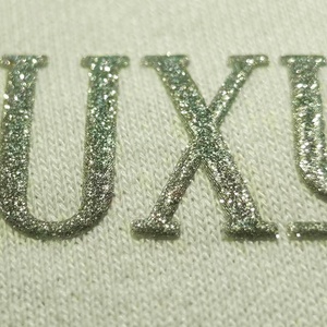 Tem nhãn quần áo ép nổi TPU PP bán buôn, in chuyển nhiệt 3D tùy chỉnh với in tần số cao PVC, túi PVC PP 100 cái - Product Image 5