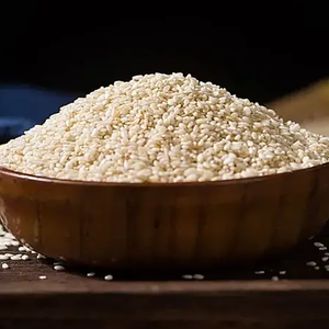 Graines de sésame blanches décortiquées séchées et frites en vrac de qualité supérieure, prêtes <span class=keywords><strong>à</strong></span> l'emploi pour la pâtisserie, mélange de sésame <span class=keywords><strong>à</strong></span> peau, épices de haute qualité, Shandong - Product Image 3