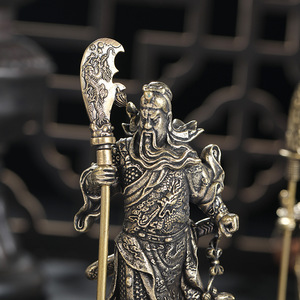 Adorno de Escritorio de Latón Macizo de Guan Gong, Juego de Varias Piezas, Diseño Tradicional para Decoración de Escritorio, Regalo - Product Image 4
