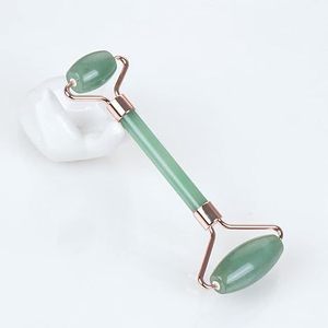 Ensemble d'outils de massage facial : Rouleaux en cristal rose en forme de cœur et planche de raclage <span class=keywords><strong>Gua</strong></span> <span class=keywords><strong>Sha</strong></span> en jade pour le massage - Product Image 5